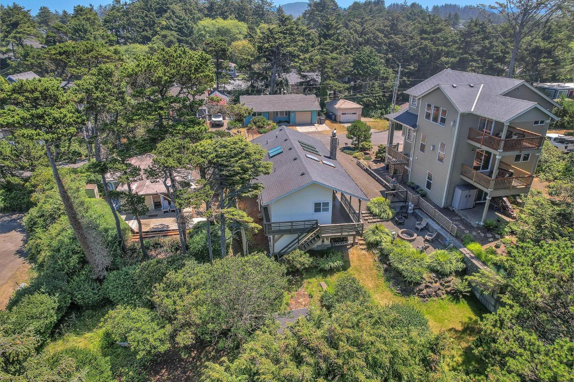 Shore Beats Work Lincoln City Extérieur photo