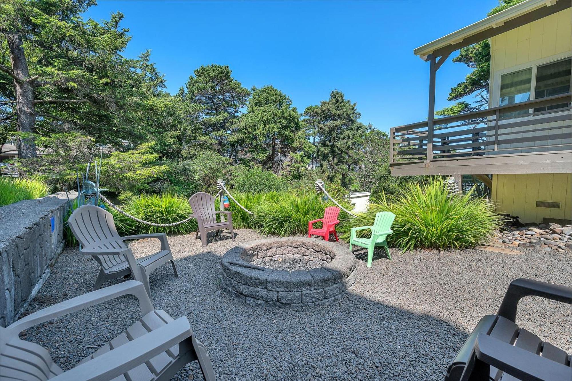 Shore Beats Work Lincoln City Extérieur photo